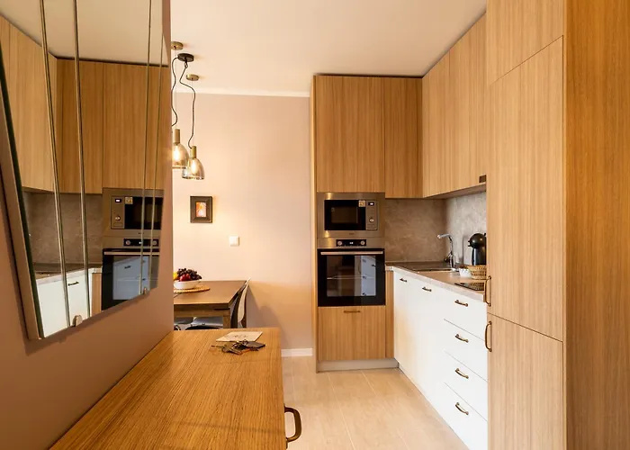 Smokinia Sunrise - Kavatsi Beach, סוזופול