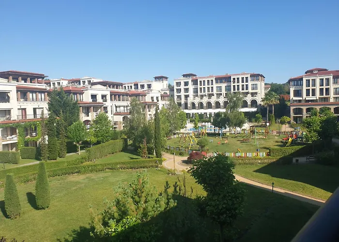 Smokinia Sunrise - Kavatsi Beach,