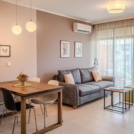 شقة Smokinia Sunrise - Kavatsi Beach, سوزوبول