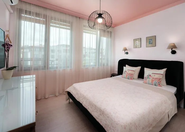 Smokinia Sunrise - Kavatsi Beach, * Созополь